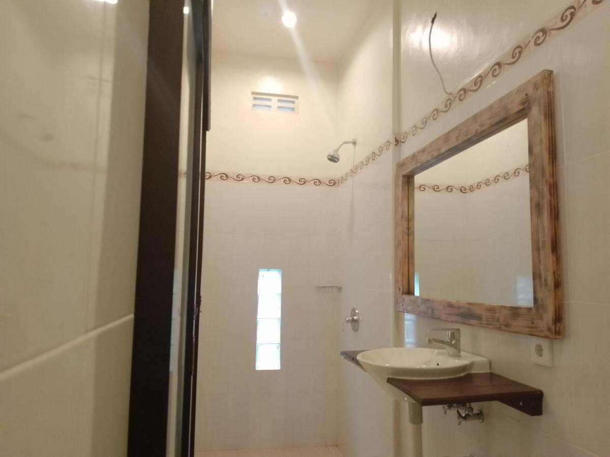 Yanti Guest House Canggu  Bagian luar foto